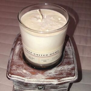Half United Home Eucalyptus & Sea Salt Fragrance Soy Wax Candle